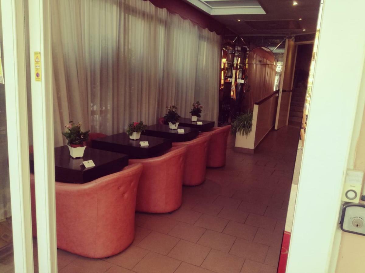 ريميني Hotel Residence Maria Grazia المظهر الخارجي الصورة